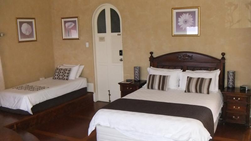 The Madsen Boutique Hotel Penguin Buitenkant foto